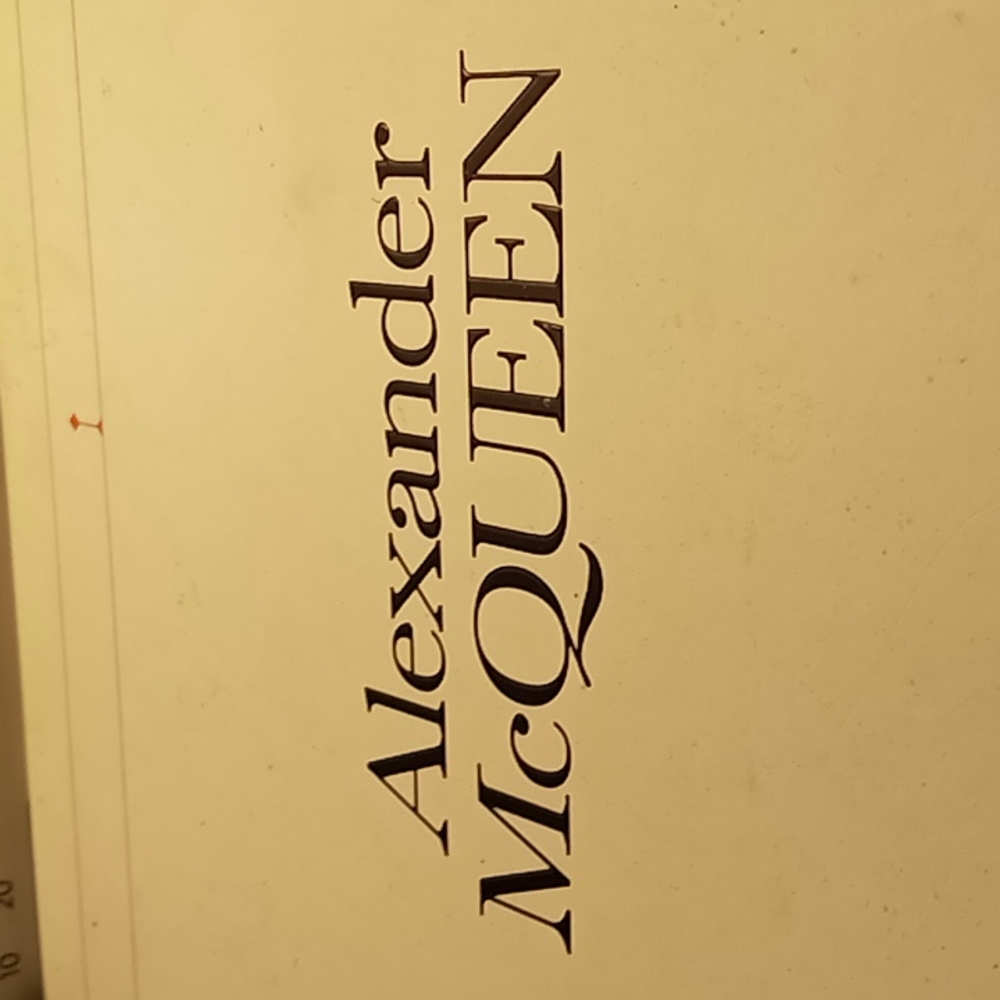 Alexander mcqueen - Picture 4 of 5